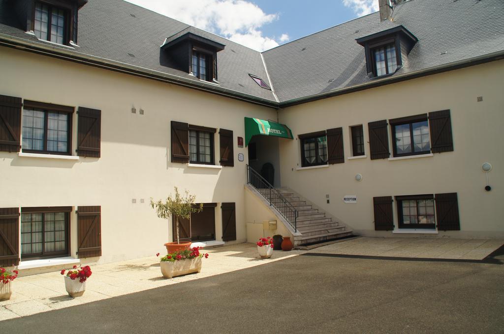 Contact Hotel Du Relais Thouars Exteriör bild