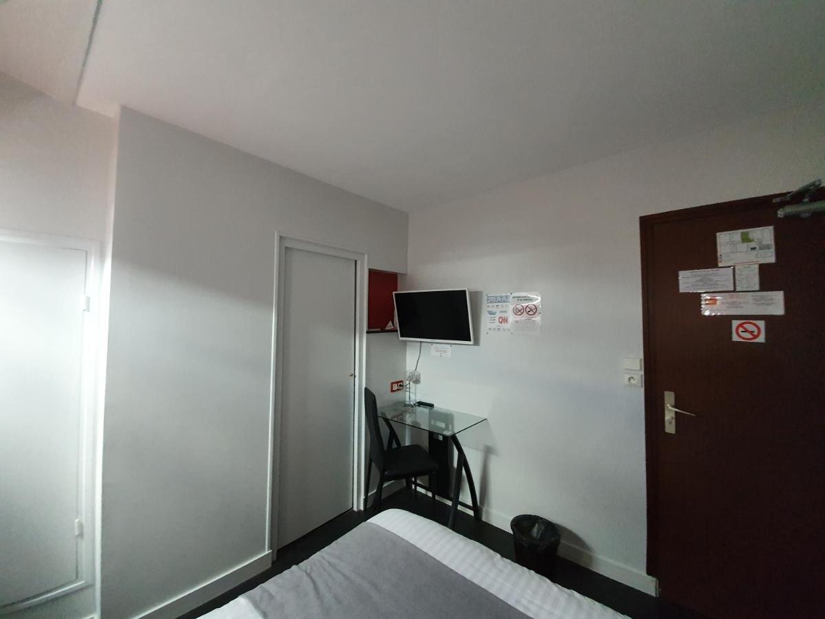 Contact Hotel Du Relais Thouars Rum bild
